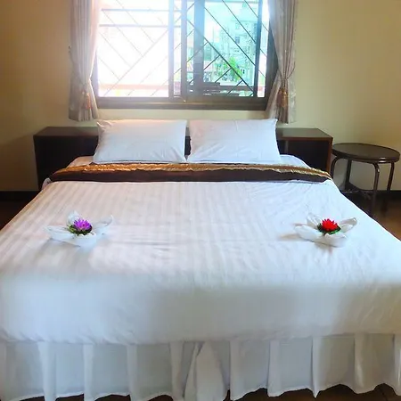 A&M Villa Pattaya 3*