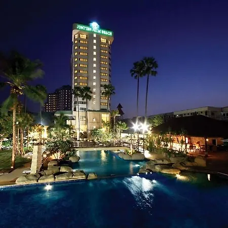 Jomtien Palm & - Family-friendly Hotel