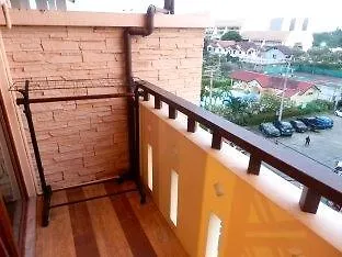 Wandee House โรงแรม 2*