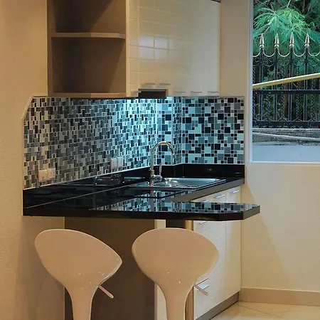 Sirikarn & Luxury 3*