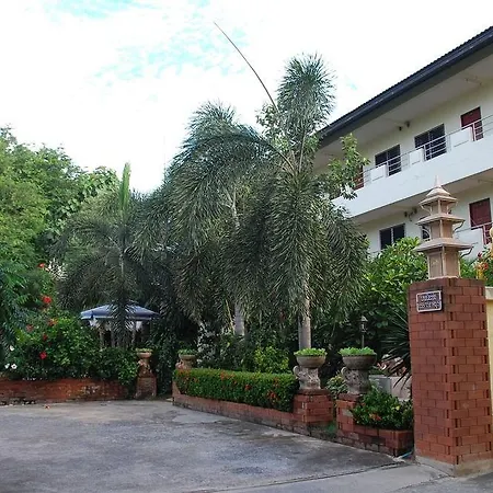 Sirikarn & Luxury 3* Pattaya