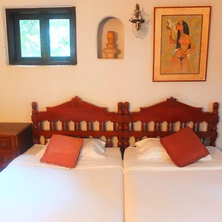 Momchailai Retreat รีสอร์ท 3*