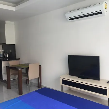 Apartment Studio In C-view