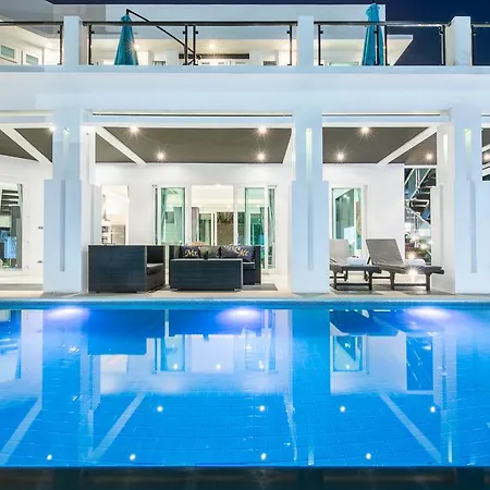 Villa Hollywood Pool Jomtien *