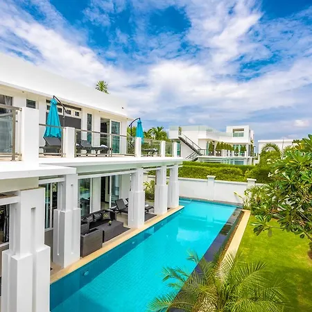 Villa Hollywood Pool Jomtien Pattaya