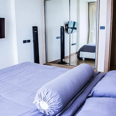 Apartment The Cliff Unit 445/429 Pattaya