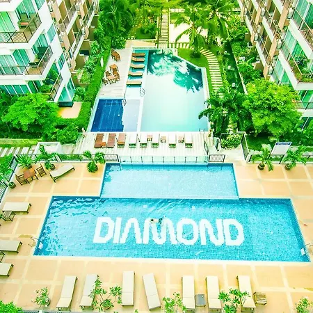 อพาร์ตโฮเทล G Pattaya
