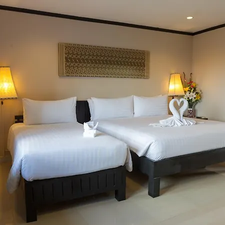 โรงแรม โกลเดนท์ทิวลิป เอสเซนเชียล พัทยา Pattaya