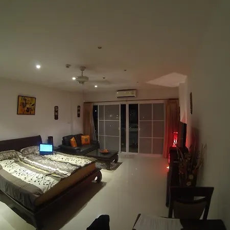 Apartment View Talay 5 321