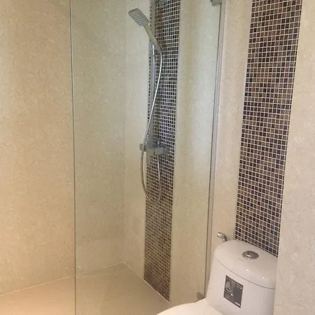 The View Cozy Beach Apartment Pattaya