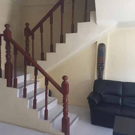Holiday home Regal Hope 1