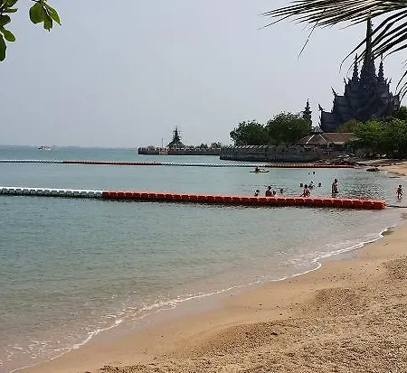 Club Royal Wongamat Unit 1401 Pattaya
