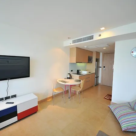 The Cliff Condominium By Mako Siam Apartment