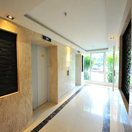 The Cliff Condominium By Mako Siam Apartment *