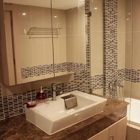 The Nova Ocean View Apartment Pattaya