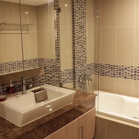 The Nova Ocean View Apartment