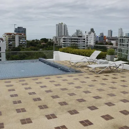 The Nova Ocean View Apartment *