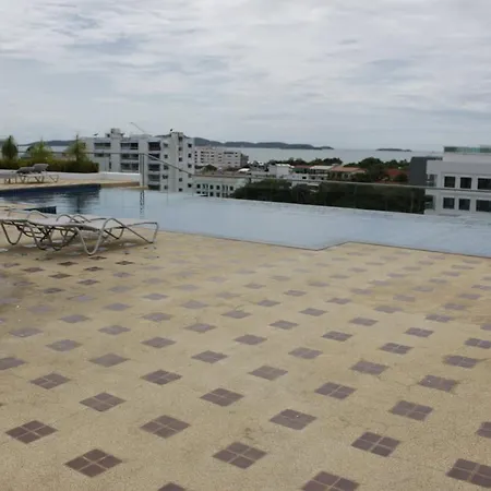 Apartment The Nova Ocean View Pattaya