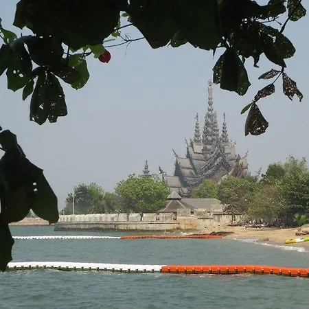 Club Royal D * Pattaya