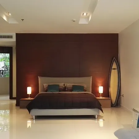 Beachfront Pool Access * Pattaya