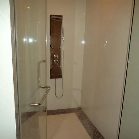 Apartment The Sanctuary Wongamat Condominium C Pattaya