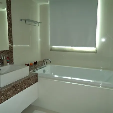 Apartment The Sanctuary Wongamat Condominium C