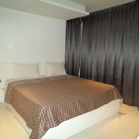 Apartment The Sanctuary Wongamat Condominium C Pattaya
