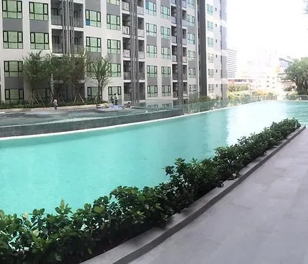Hug Living Apartment Pattaya