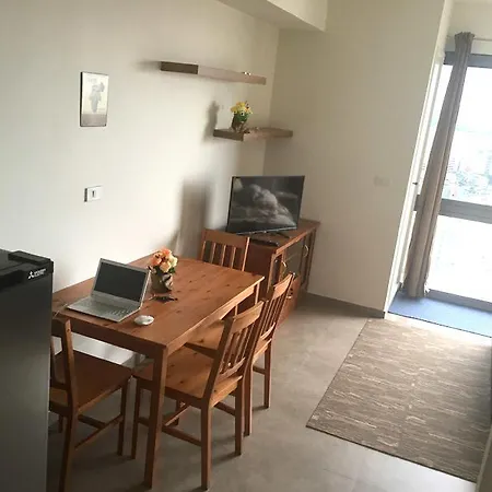 Apartment Unixx By Chris
