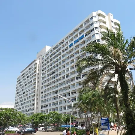 View Talay 1b Holidays Apartment *