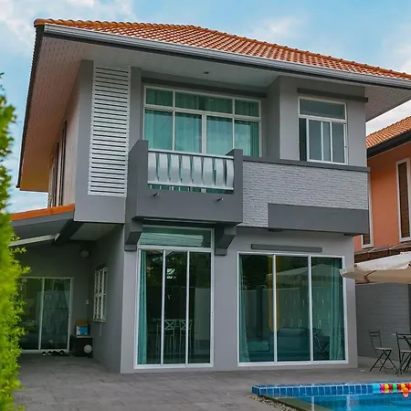 Villa Momo Cosy 3 Bedroom Near Walking Street Pattaya