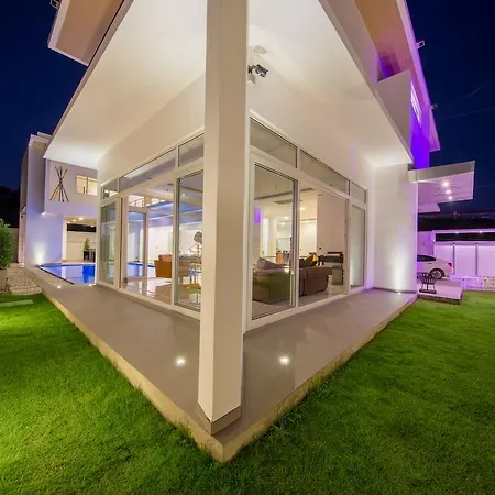 Davinci Pool Pattaya