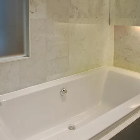Lux Contemporary By Favstay Apartment *