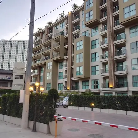 Gage's Apt Apartment Pattaya