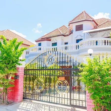Villa Ratana - House Walking Street 7 Bedrooms