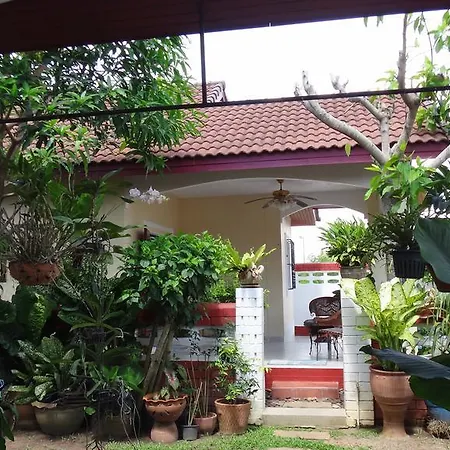 Ban Lek * Pattaya