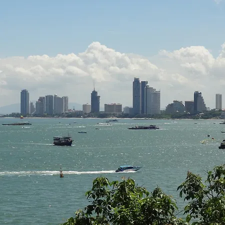 Pattaya City Garden Pratumnak By Ftc Apartment *