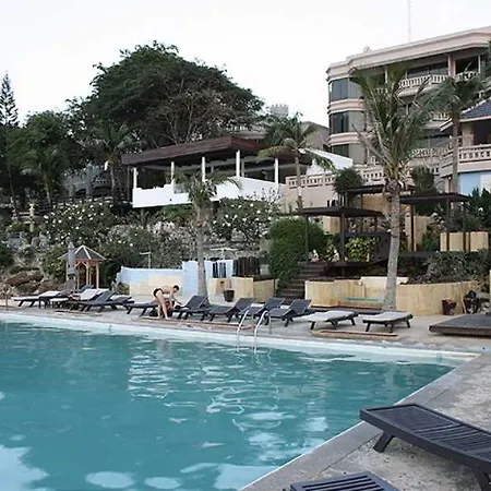 Golden Cliff House Resort