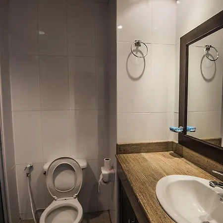 Ocean View Studio Apartment Pattaya