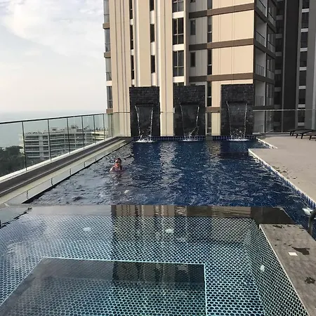 Serenity Luxury By Charlie Apartment *