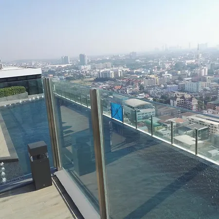 Main Base Apartment Pattaya