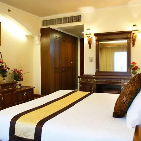 Lk Metropole Hotel