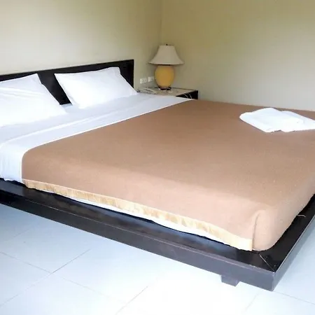 Royal Tycoon Place