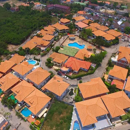 วิลล่า Corner - House Walking Street 4 Bedrooms *