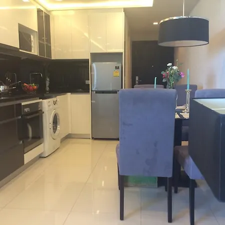 Wong Amat Tower By Youholiday Apartment Pattaya