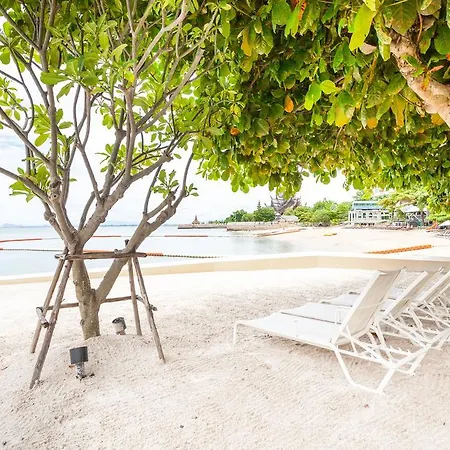 Dasiri Sansiri Baan Plai Haad Premium Apartment Pattaya