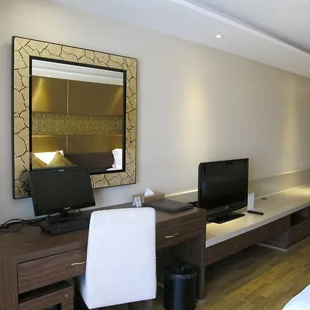 Nova Gold โรงแรม 4*