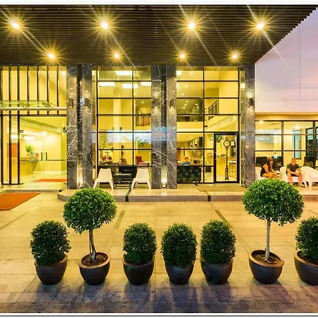 โรงแรม ซีมีสปริงโฺฮเทล