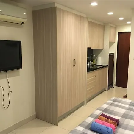 Apartment Hey F's Apt Pattaya