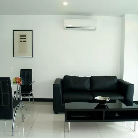 Apartment South Beach By Panwisa *